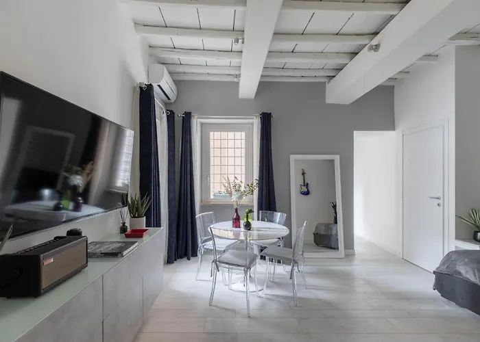 Iflat The G Flat Apartment